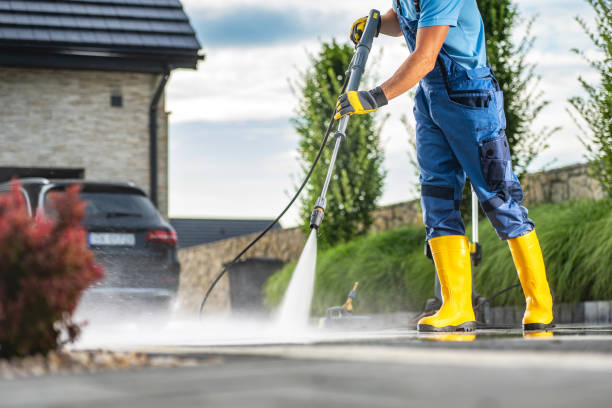 Best Gas Station Cleaning  in St Ann, MO